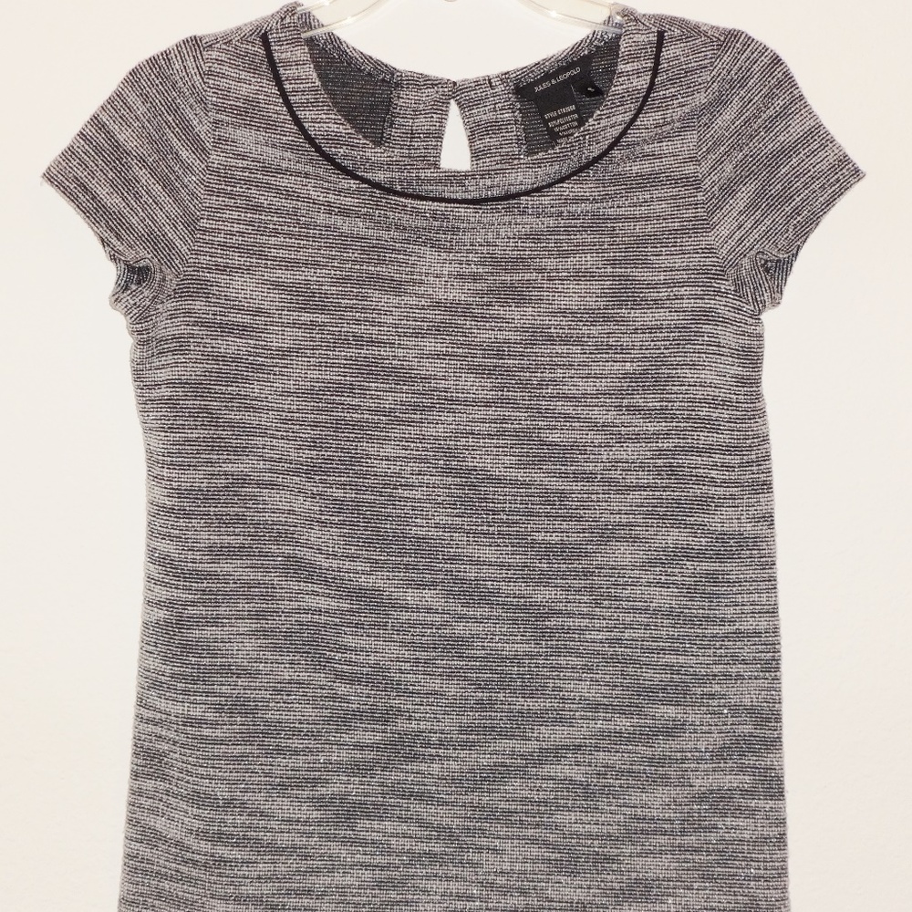 black and white pattern blouse